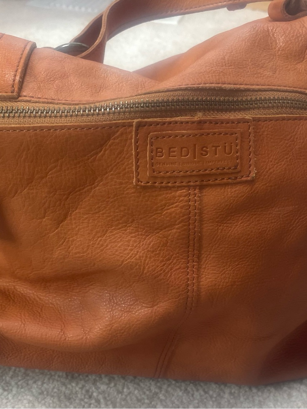 BED STU Messenger studs crossbody bag*11x13 - Picture 11 of 16